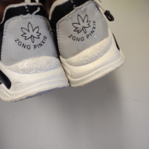 Boys Retro Fashion Sneakers Size 10.5 - Picture 5 of 7